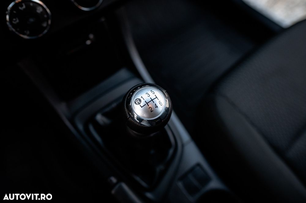 Toyota Corolla 1.33 Dual VVT-i Luna - 27