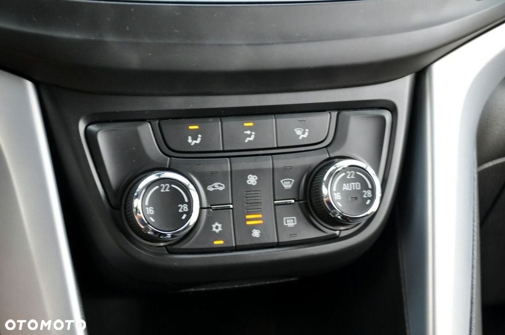 Opel Zafira - 33