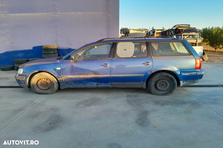 Dezmembrez Volkswagen VW Passat B5 [1996 - 2000] Sedan 4-usi 1.9 TDI - 2