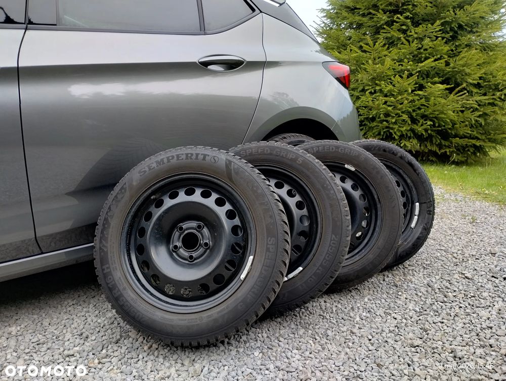 Opel Astra 1.4 Turbo Dynamic - 40