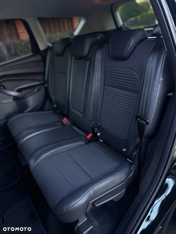 Ford Kuga 2.0 TDCi 4x4 Titanium - 8