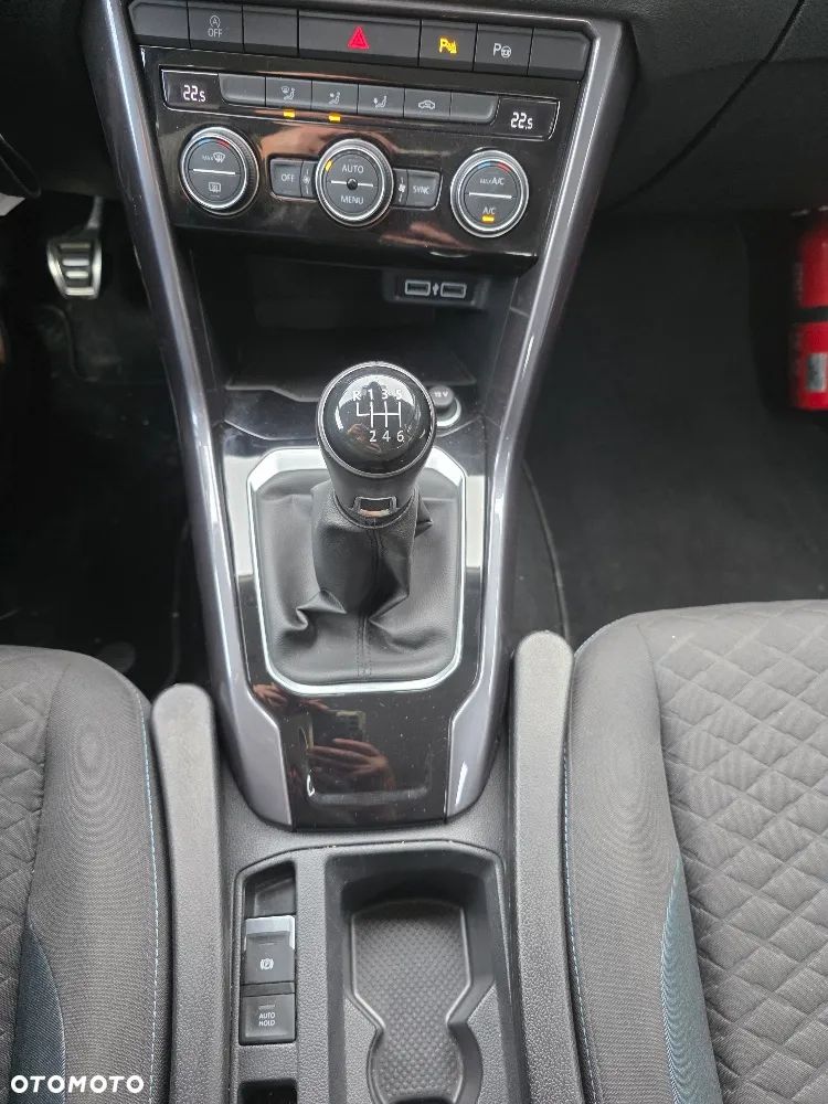 Volkswagen T-Roc 1.0 TSI OPF - 22