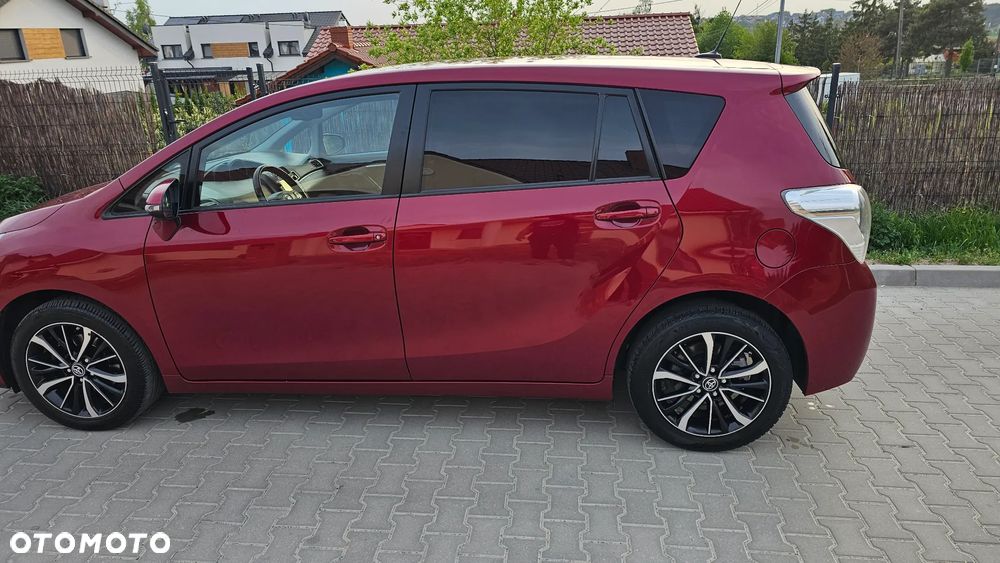 Toyota Verso S 1.8 Multidrive 7-Sitzer Skyview Edition - 9