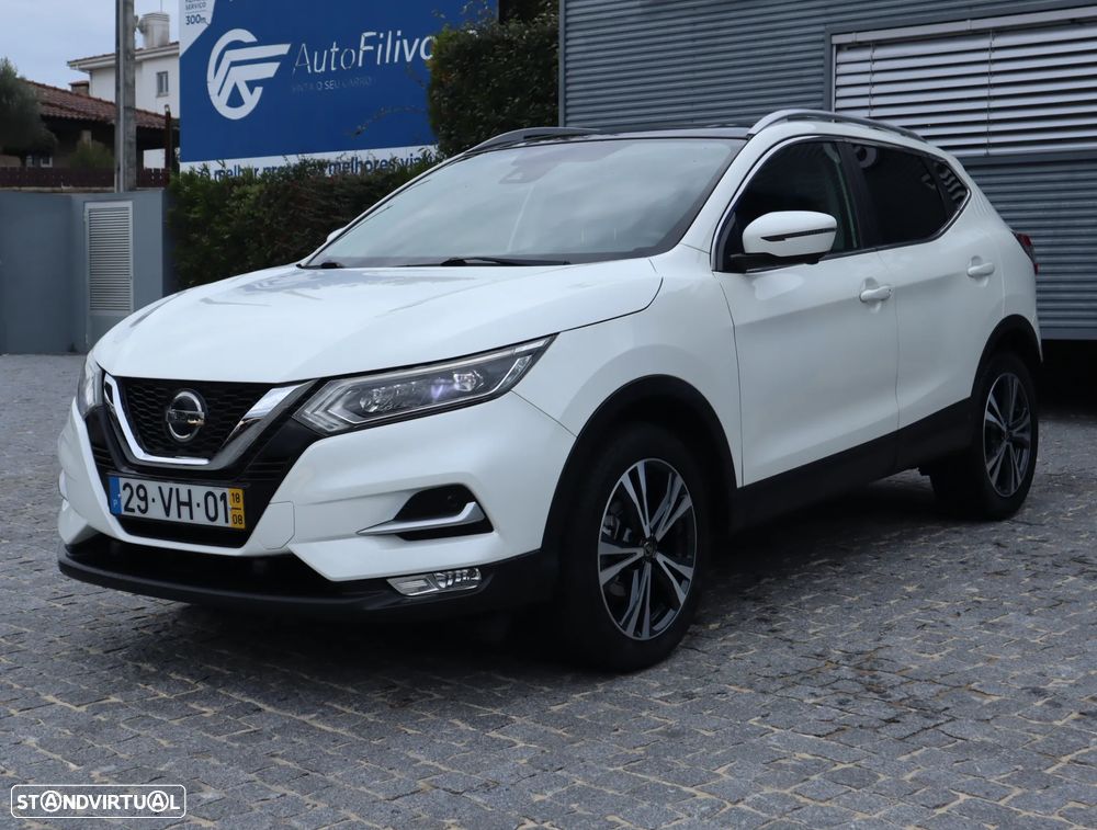 Nissan Qashqai 1.5 dCi N-Connecta - 10