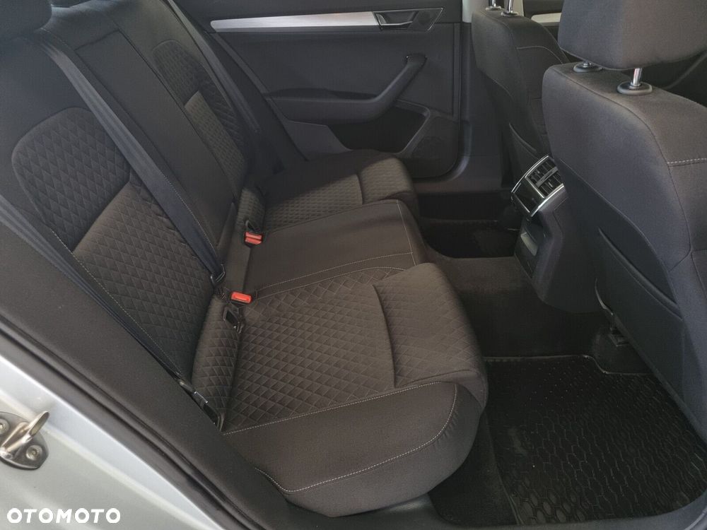 Skoda Superb 1.5 TSI Ambition - 9