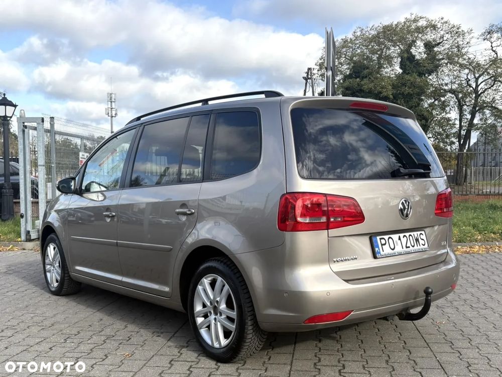 Volkswagen Touran 1.6 TDI DPF Comfortline - 6