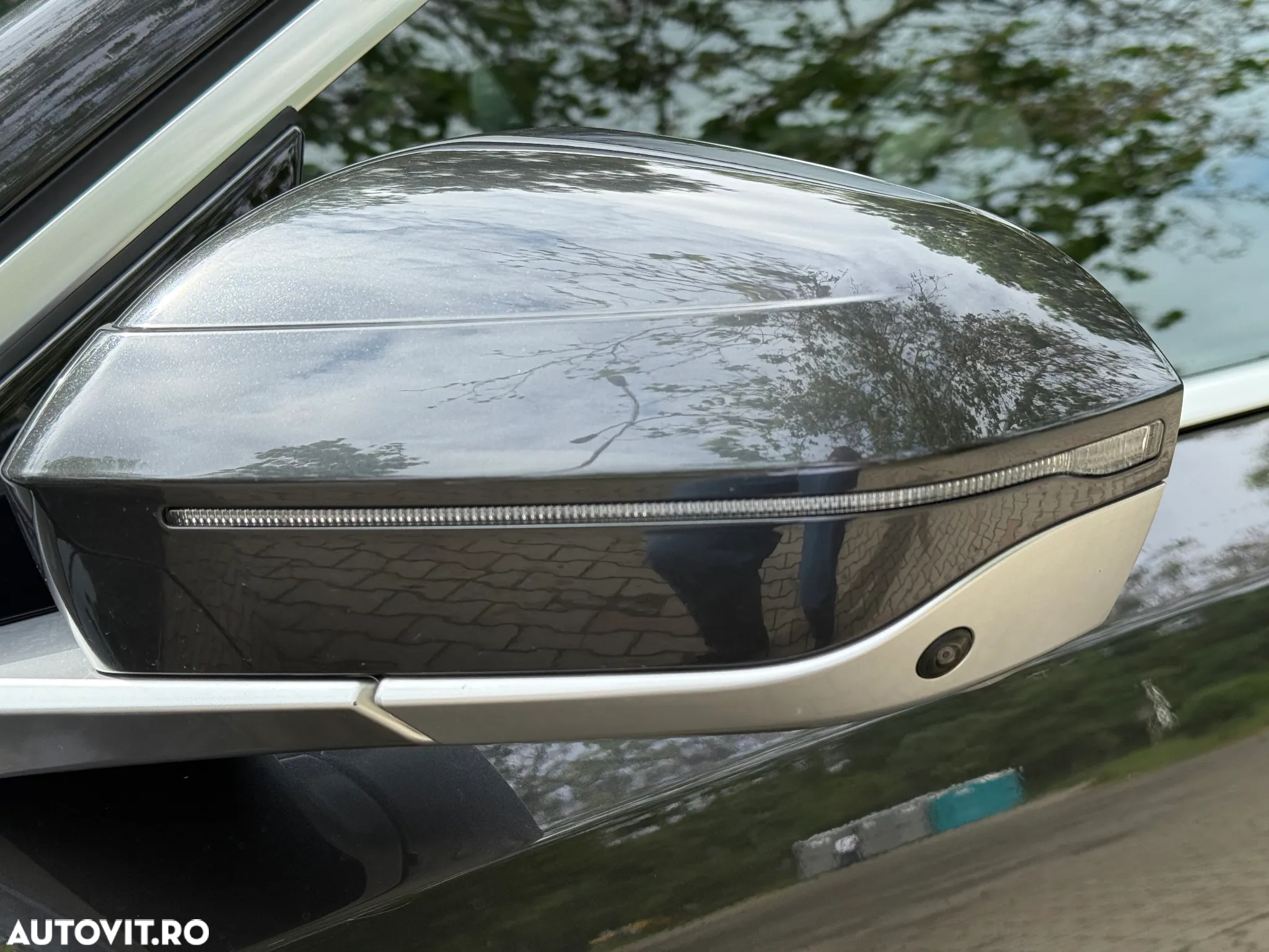 BMW Seria 5 520i Aut. - 29