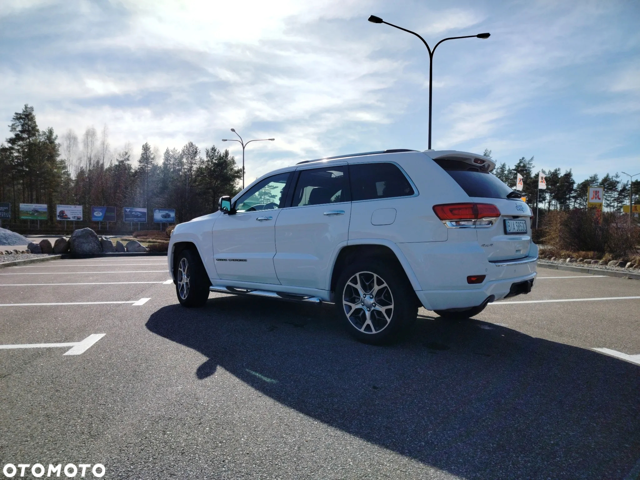 Jeep Grand Cherokee 5.7 V8 HEMI 4WD Automatik Overland