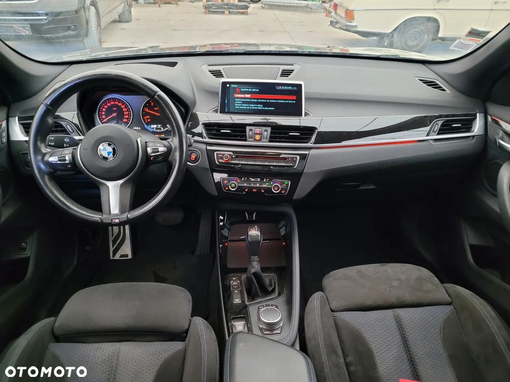 BMW X1 xDrive25d Sport Line - 9