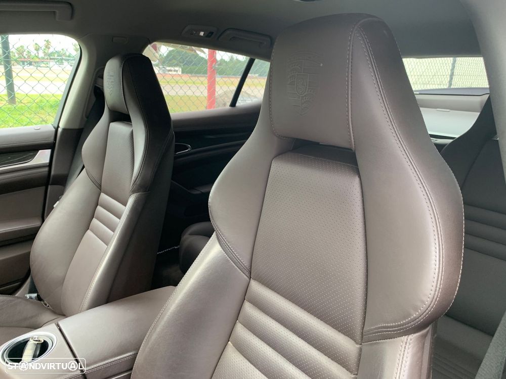 Porsche Panamera 3.0 V6 - 13