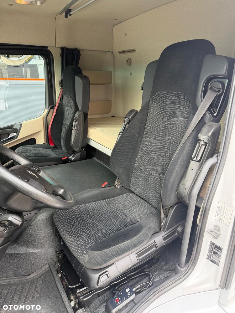 Mercedes-Benz Actros 1824 chłodnia multitemperatura // E6 // Niski przebieg !! 297 tyś.km !! // 18 Epal // winda DHOLLANDIA - 25