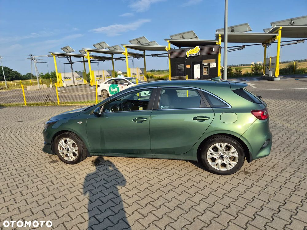 Kia Ceed 1.5 T-GDI M - 3