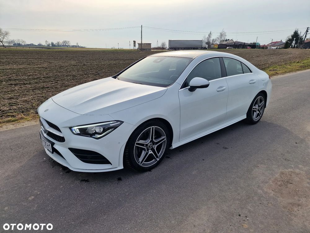 Mercedes-Benz CLA 200 AMG Line 7G-DCT - 1