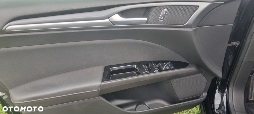 Ford Mondeo 2.0 TDCi Titanium - 14