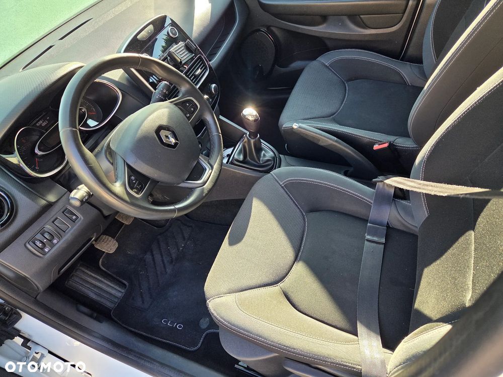 Renault Clio 1.5 dCi Energy Life - 12