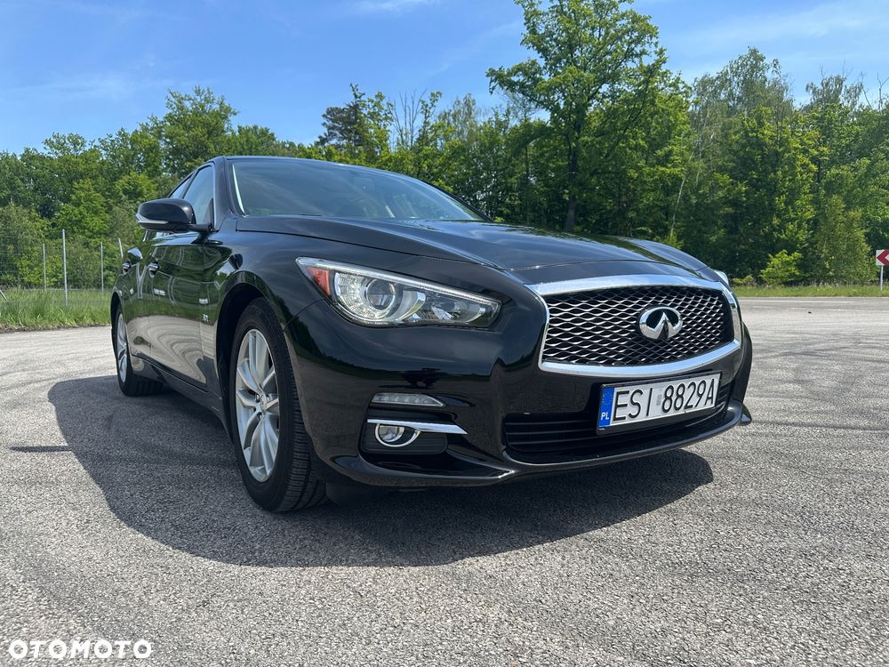 Infiniti Q50 - 2
