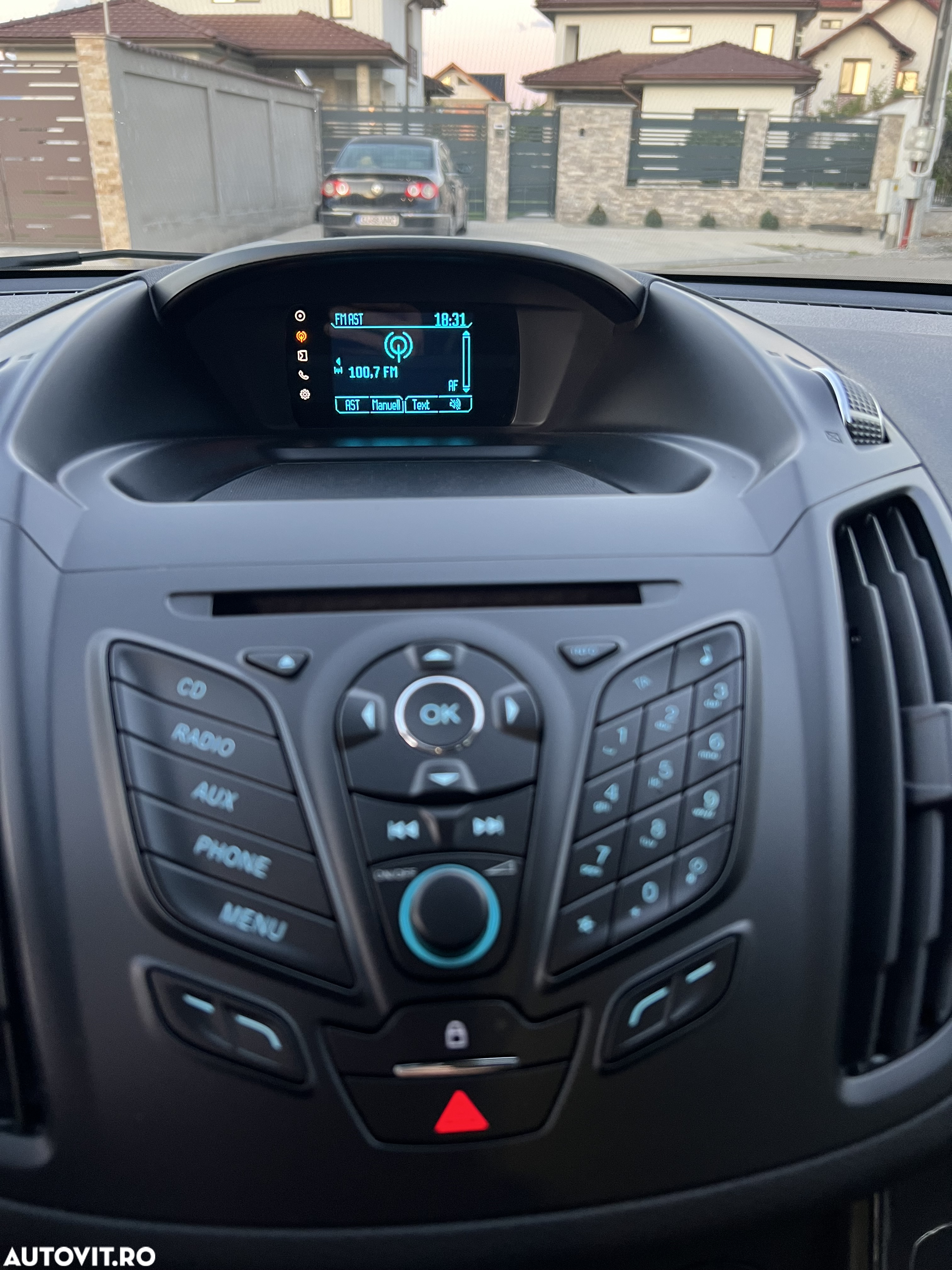 Ford Kuga 2.0 TDCi 4x4 Titanium - 21