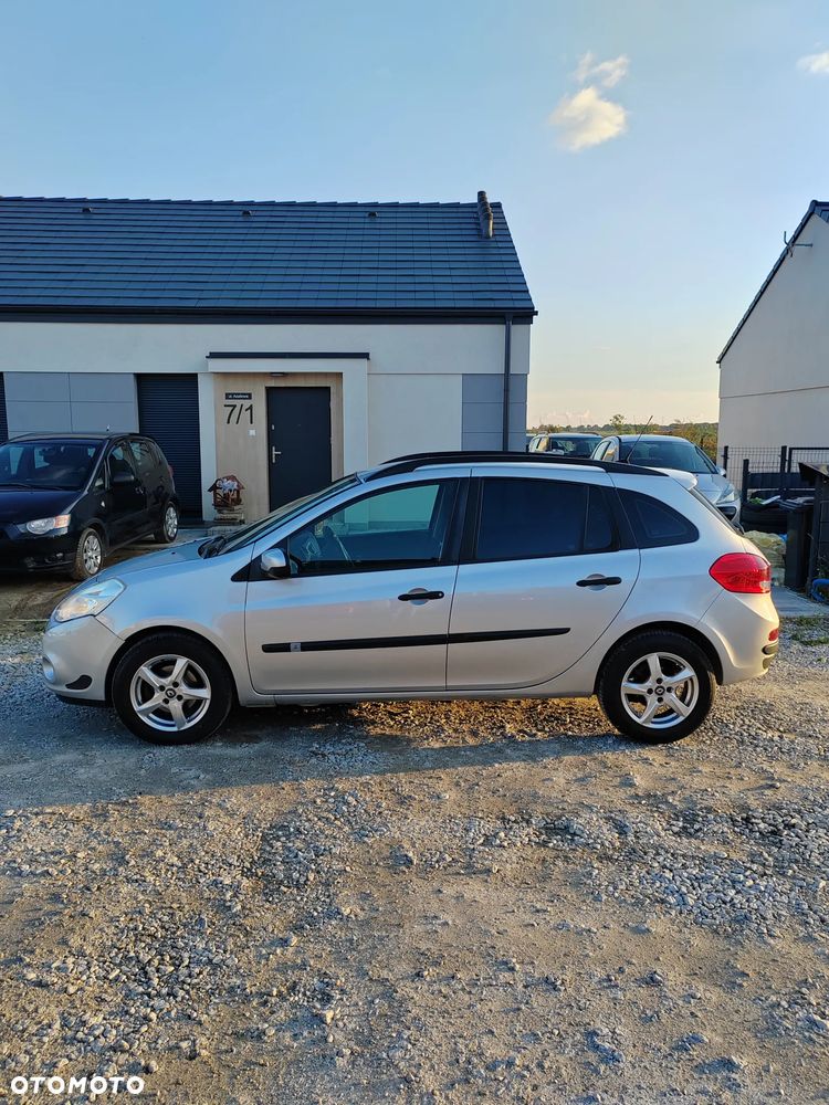Renault Clio dCi 75 Expression - 1