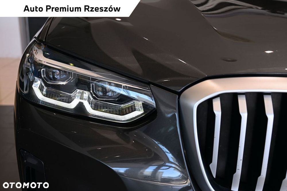 BMW X3 xDrive20i mHEV - 20