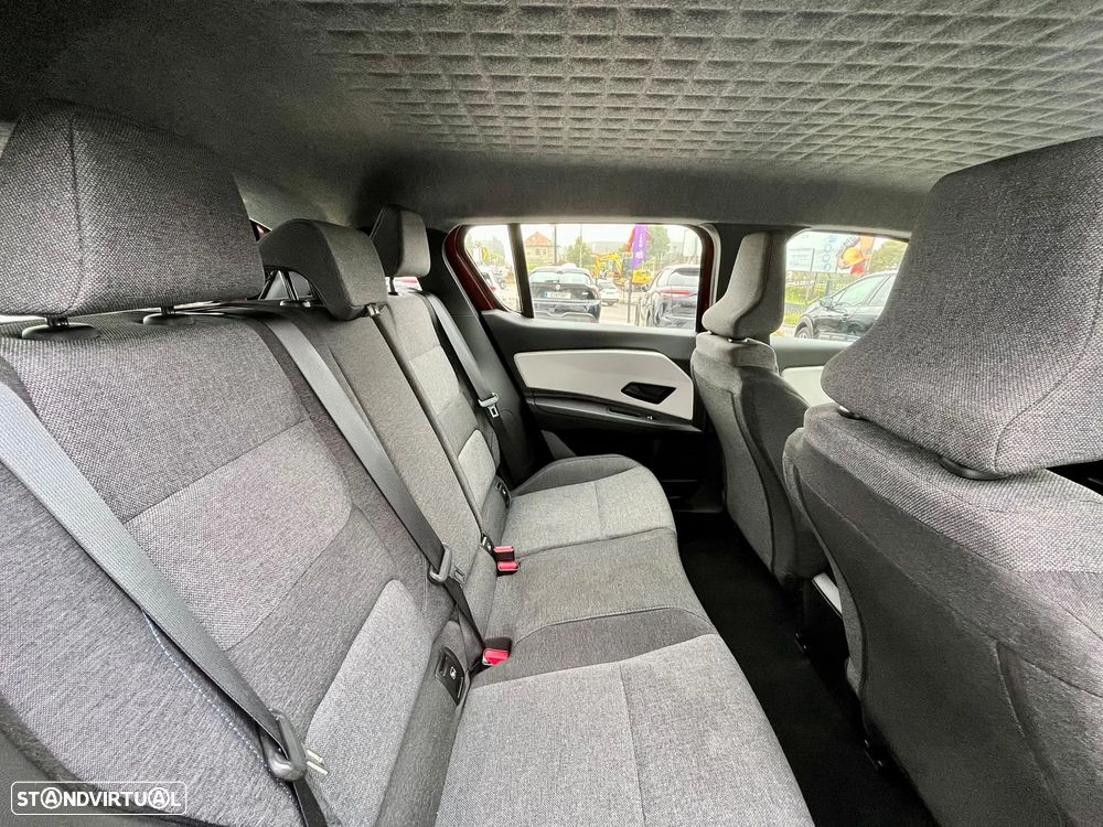Renault 4 E-Tech 52 kWh Evolution Autonomia Conforto - 15