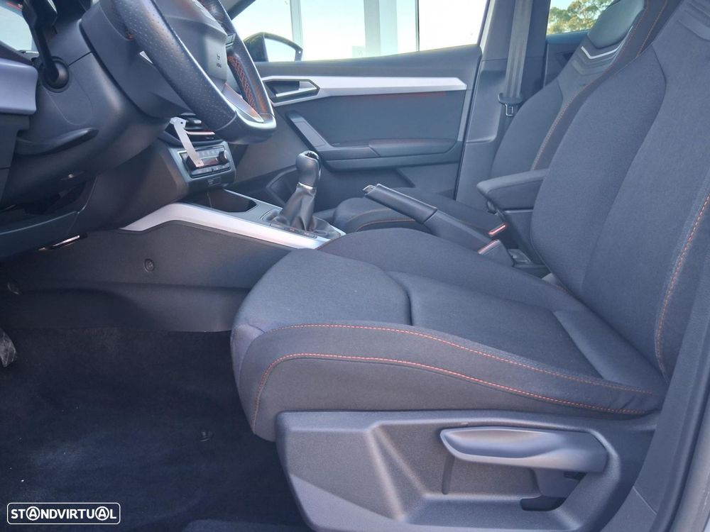 SEAT Arona 1.0 TSI FR - 14