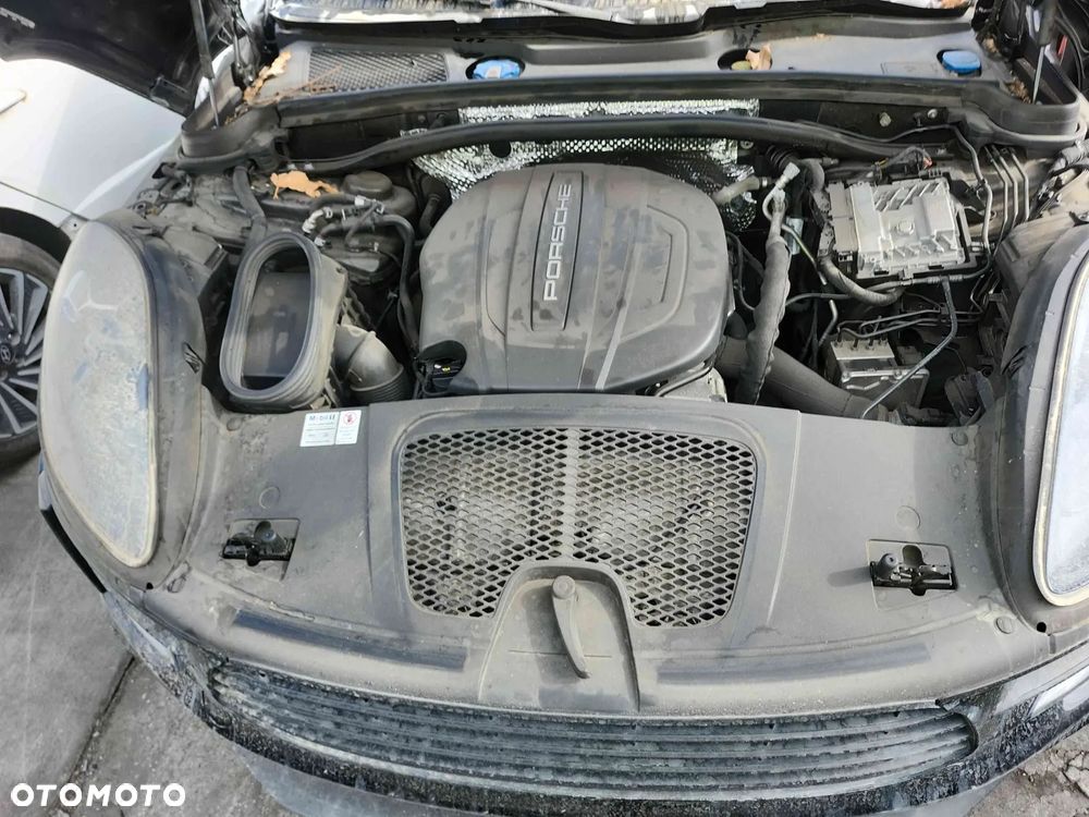 Porsche Macan Standard - 9