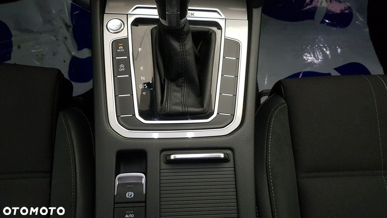 Volkswagen Passat Alltrack - 30
