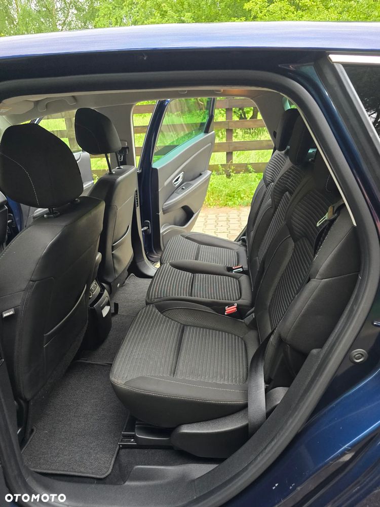 Renault Scenic - 23