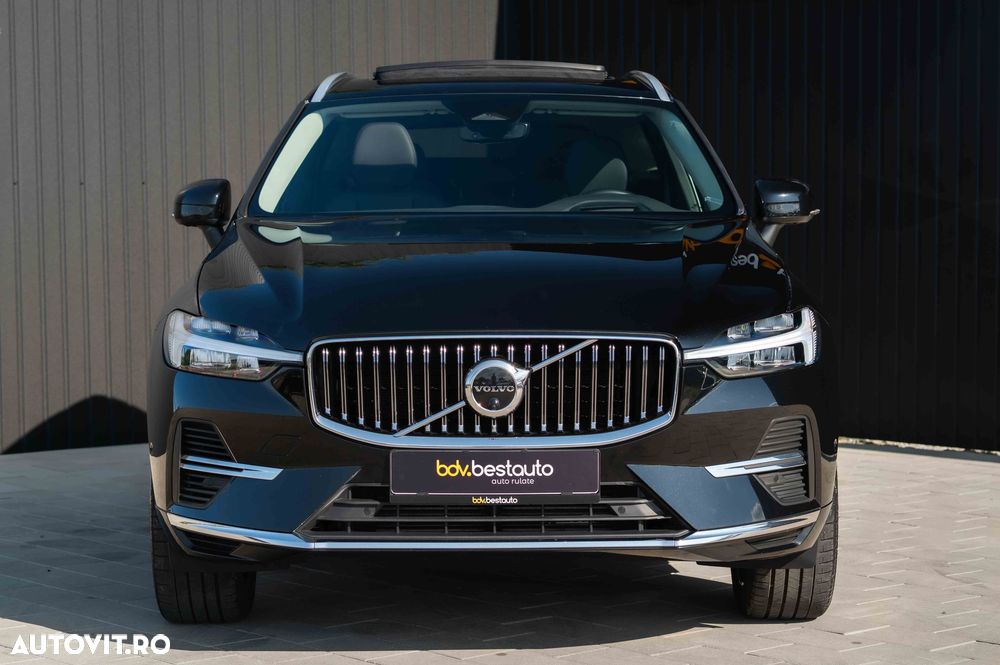 Volvo XC 60 T6 AWD Recharge Geartronic Inscription - 4
