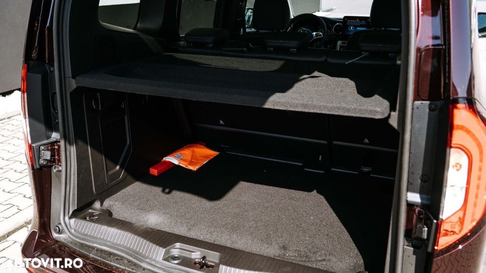 Mercedes-Benz T - 18