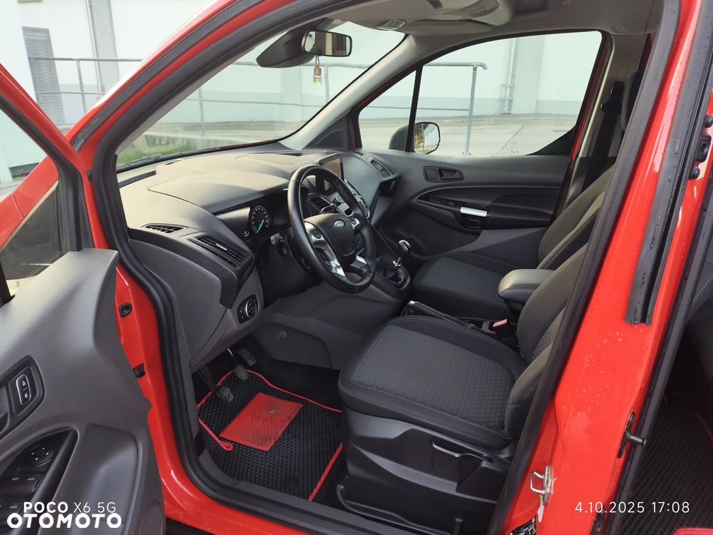 Ford Transit Connect - 4