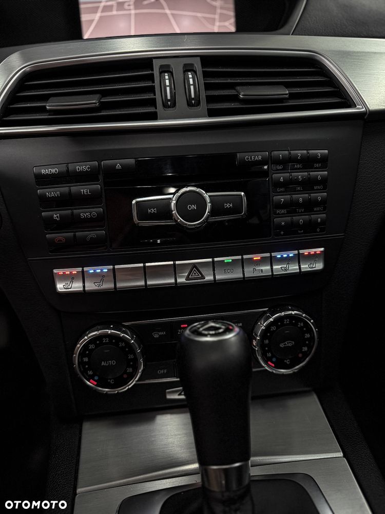 Mercedes-Benz Klasa C 350 (BlueEFFICIENCY) 7G-TRONIC Avantgarde - 12