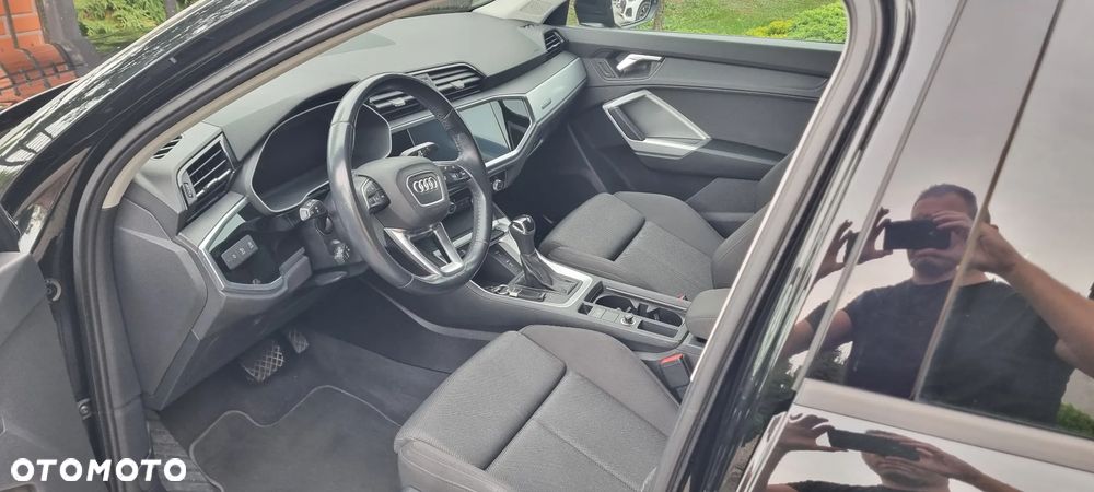 Audi Q3 40 TFSI Quattro S tronic advanced - 9