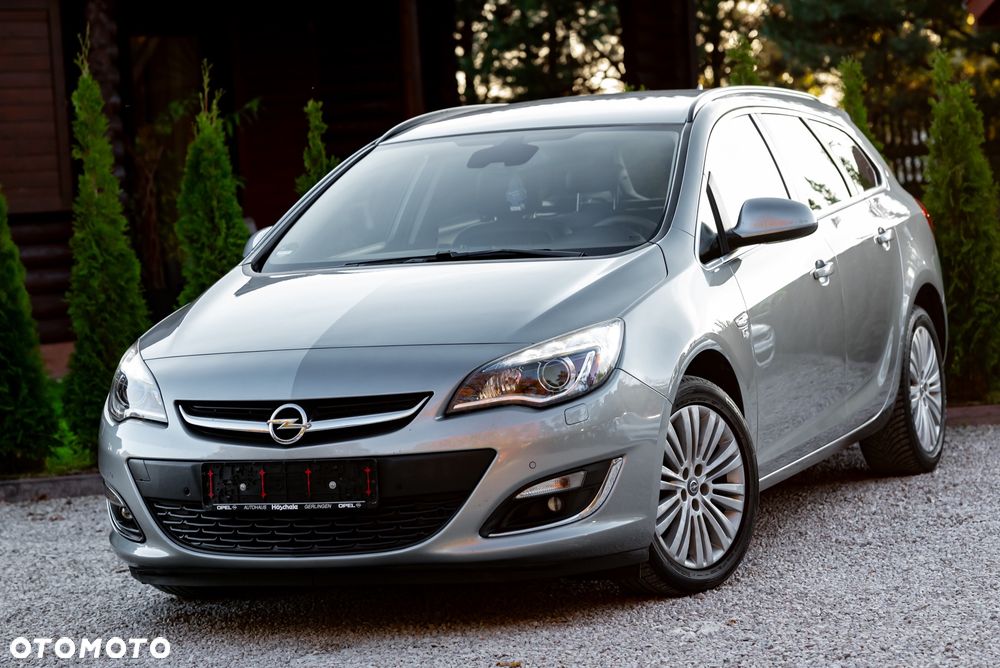Opel Astra 1.4 Turbo 150 Jahre - 1