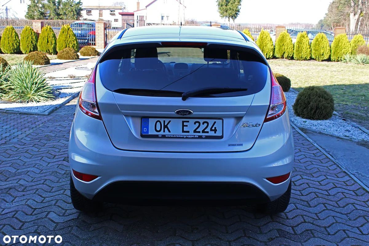Ford Fiesta - 10