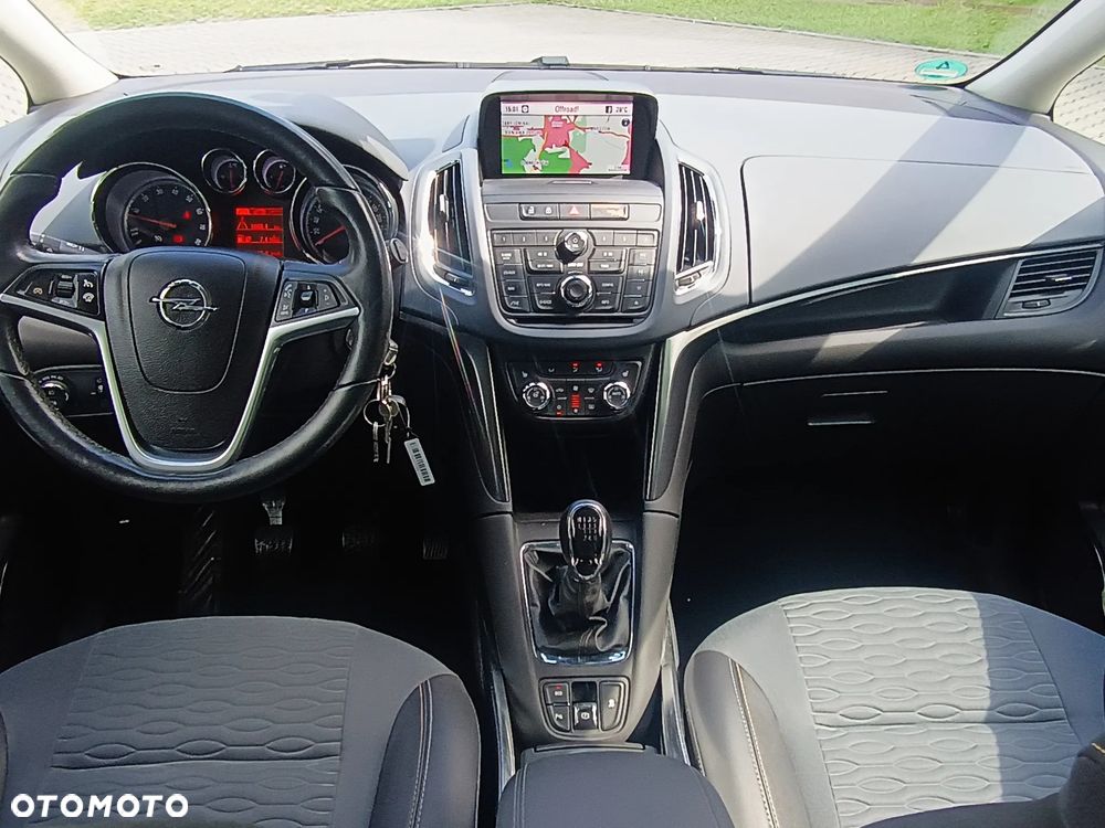Opel Zafira 1.4 Turbo Business Edition - 12