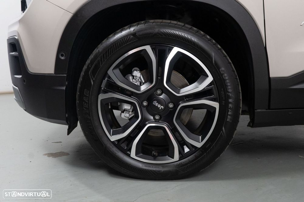 Jeep Avenger 54 kWh Summit - 24