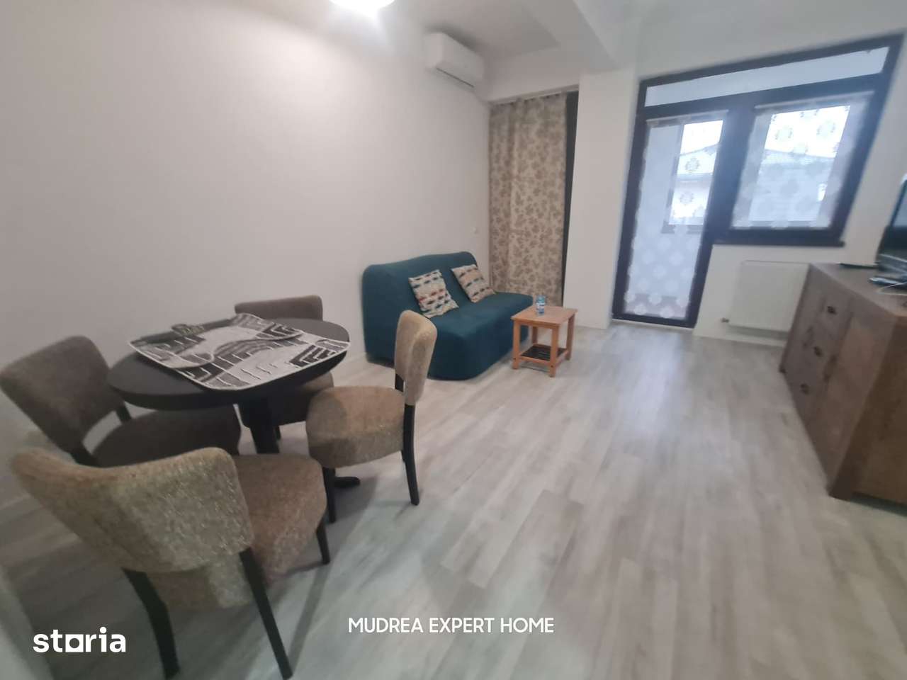 Nou / Apartament Superb / 2 Camere / Otopeni Central — fotografia 3