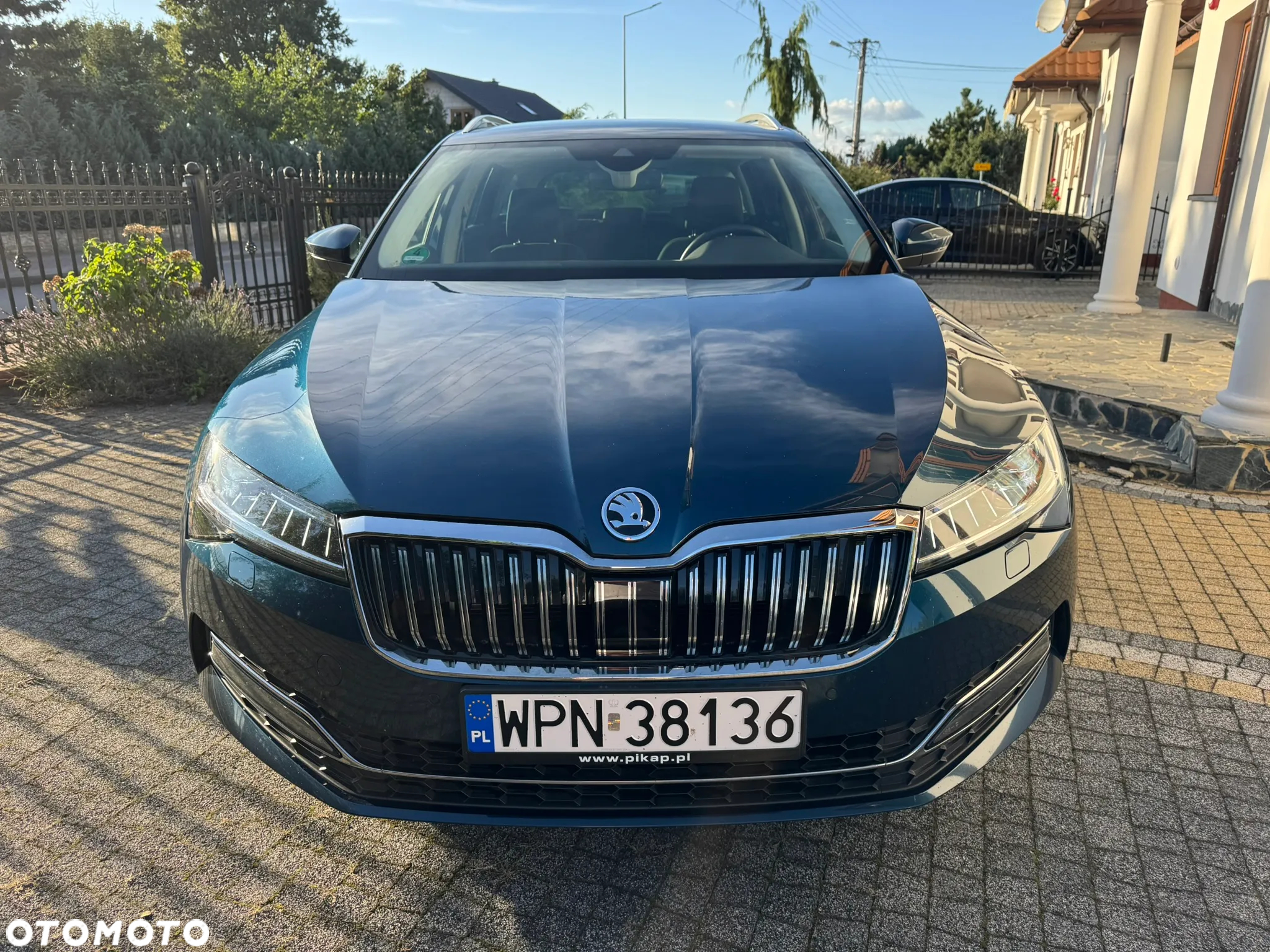 Skoda Superb 2.0 TDI SCR Style DSG - 5