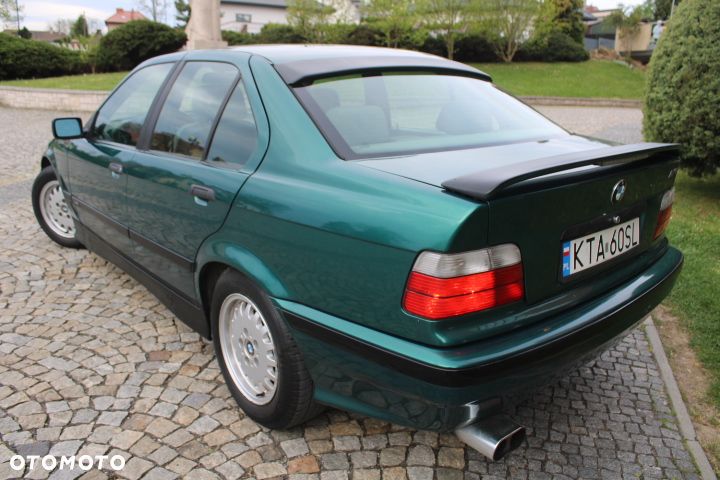 BMW Seria 3 - 16
