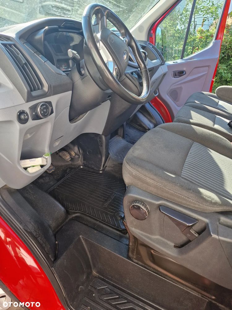 Ford Transit - 9