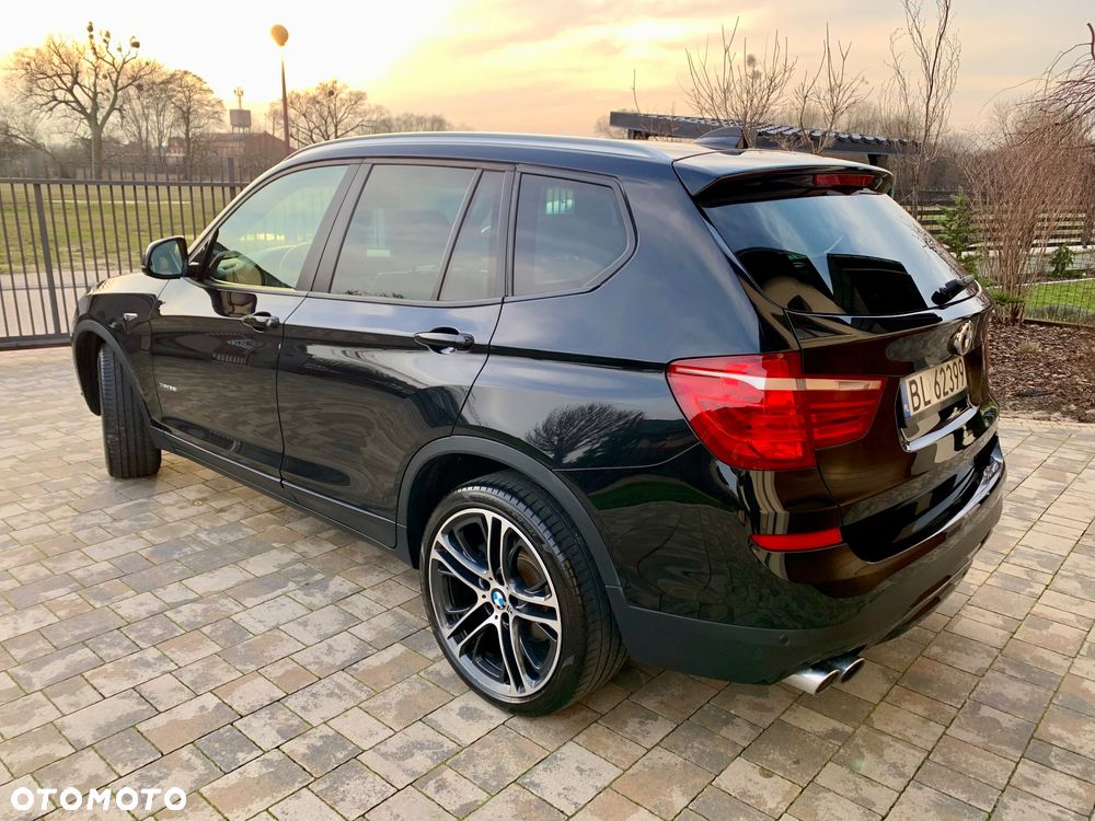 BMW X3 28i xDrive - 4
