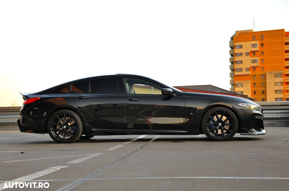 BMW Seria 8 840i - 8