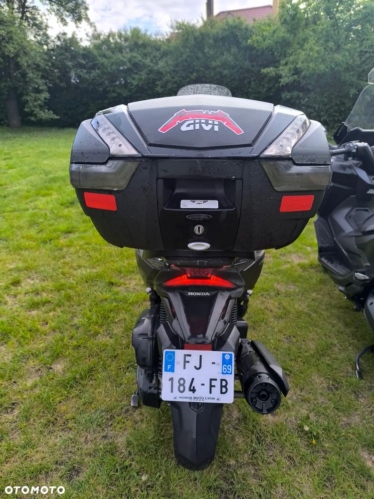 Honda NSS - 12