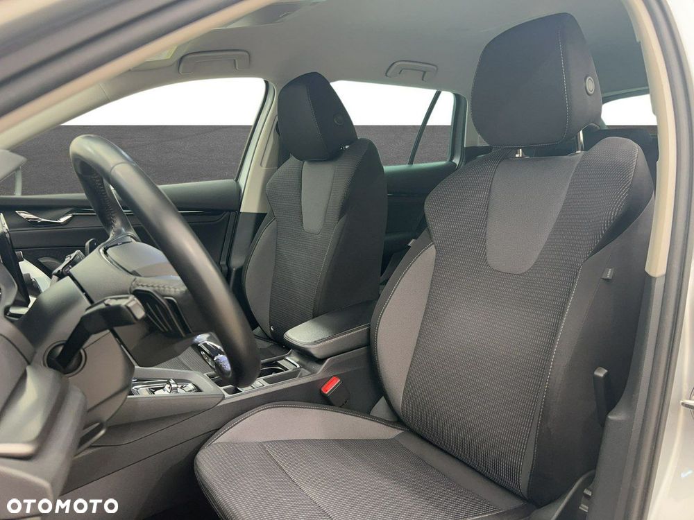 Skoda Octavia 1.5 TSI e-Tec Ambition DSG - 11