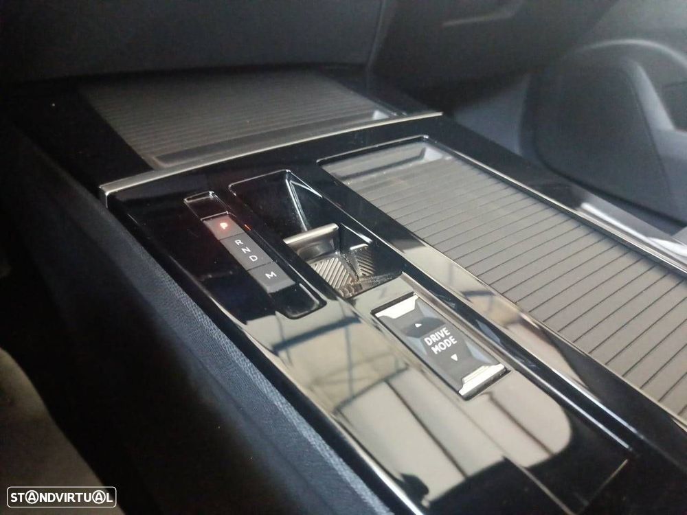 Opel Astra 1.2 T GS Aut. - 20