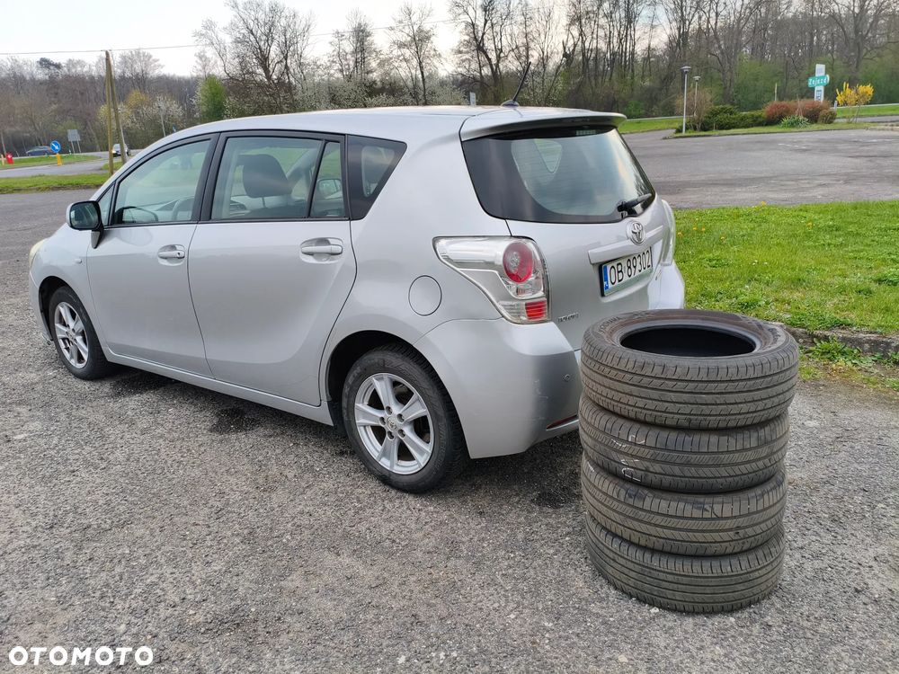 Toyota Verso 2.0 D-4D Sol - 16