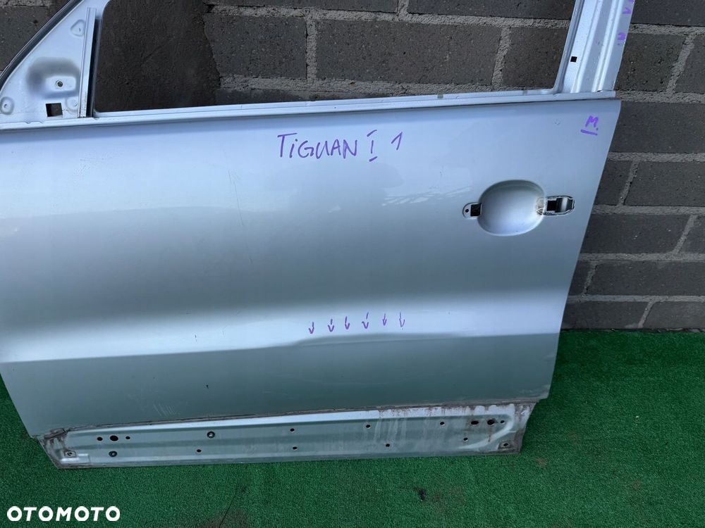 VW TIGUAN I 1 5N0 DRZWI LEWE PRZEDNIE LEWY PRZÓD - 6