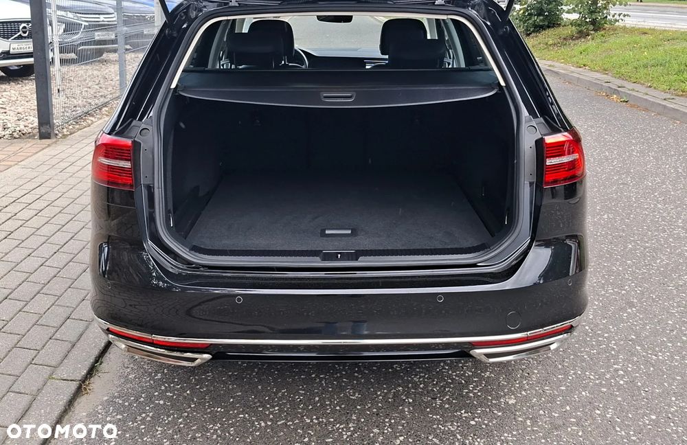 Volkswagen Passat Variant 2.0 TDI BMT Highline DSG - 39