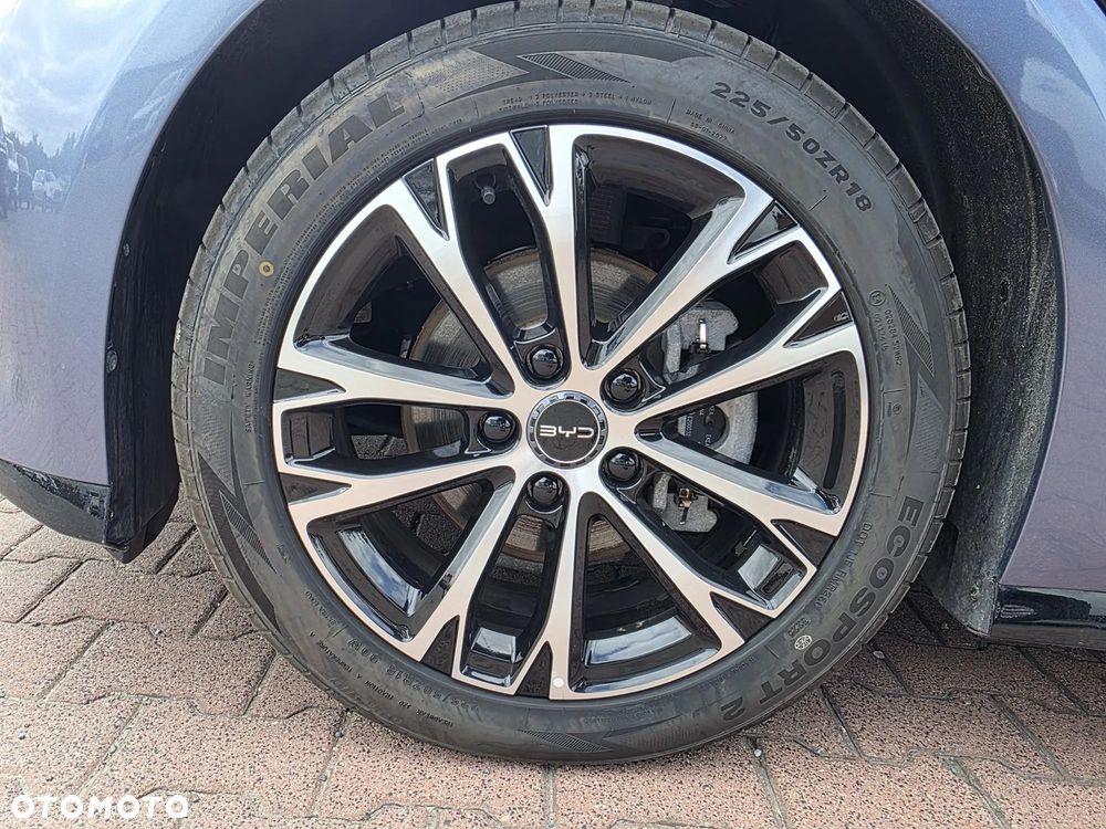 BYD Seal 61.4kWh Comfort - 26
